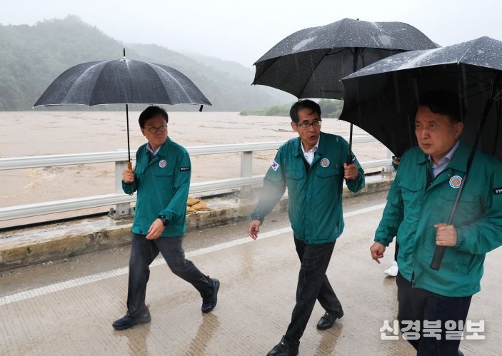 김영환 지사, 호우상황 긴급점검회의