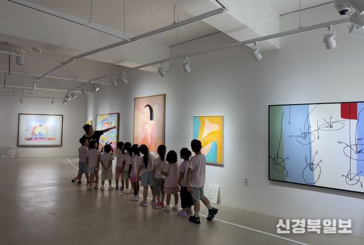 전이수 작가 특별전 '이수생각' 개최