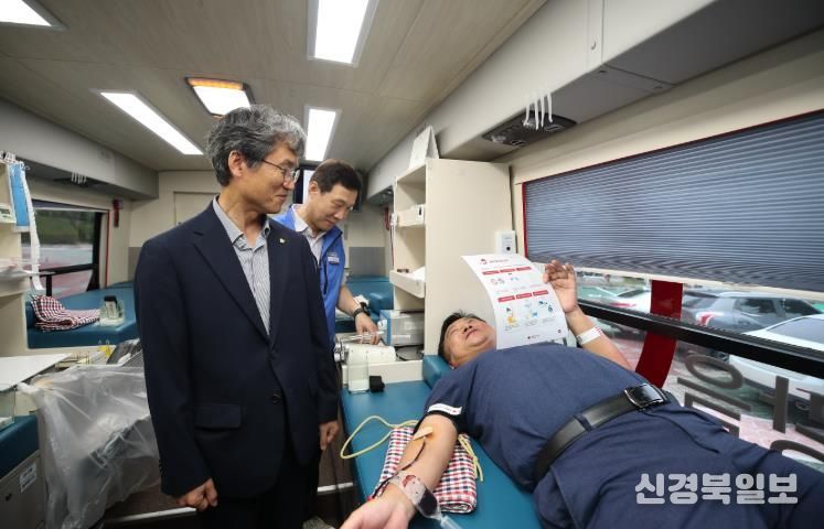 울산교육청, 노사 공동 헌혈 봉사활동