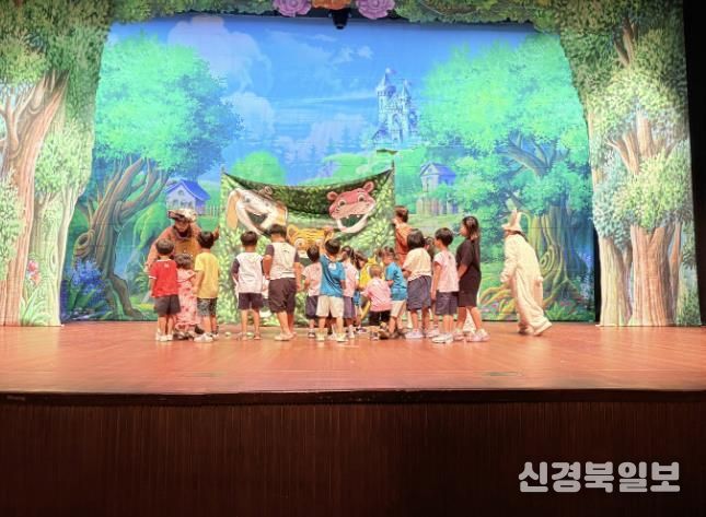 상주시육아종합지원센터 , 어린이 안전 뮤지컬 '슈퍼 고양이 푸스' 공연