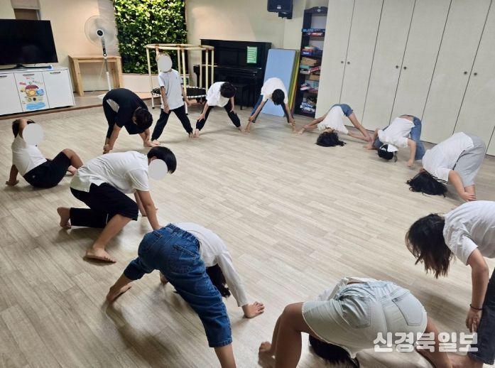 포항시 남구보건소는 9월부터 11월까지 지역아동센터 이용 아동들을 대상으로 아동비만예방사업 ‘건강한 돌봄놀이터’를 운영하고 있다.