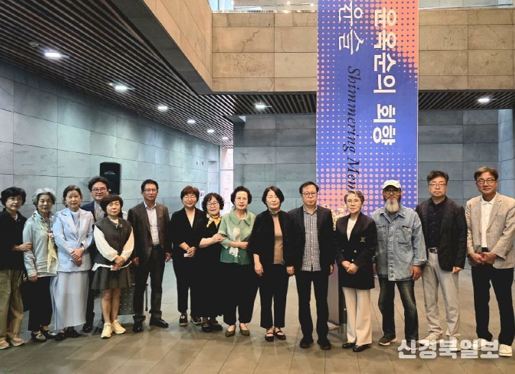 윤옥순 작가 50년 예술 여정 조명하는 회고전