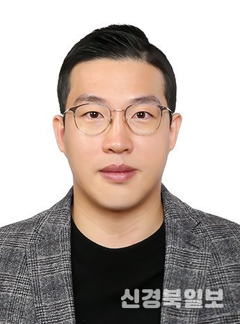 포항시 도시계획과 소속 이승률 주무관은 지난 21일 경상북도경찰청으로부터 감사장을 받았다