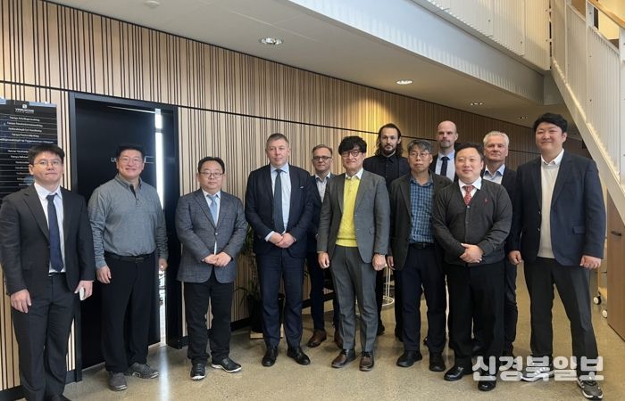 포항시는 지난 21일(현지시각) 덴마크령 페로제도 하우스 오브 인더스트리(House of industry 산업협회)와 전기추진선박 전환과 해양 혁신을 위한 잠정 양해각서*를 체결했다.