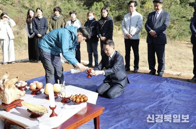 '선비의 길' 영남대로에서 수능합격을 기원하다... 상주 목가리 석조관세음보살입상 합격기원제 열려