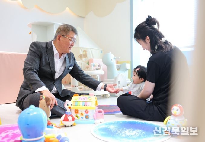 경북도지사·예천군수, 예천군 공동육아나눔터 ‘0세 특화반’ 현장 점검