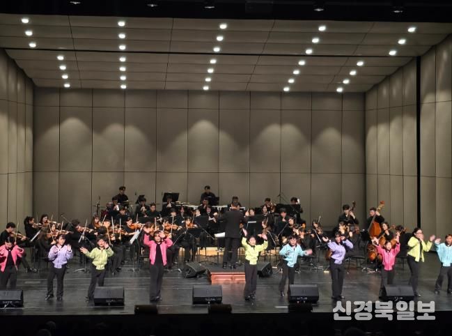 영덕군민오케스트라 제2회 정기연주회 성료, 흥과 열정 넘친 가을 밤의 하모니