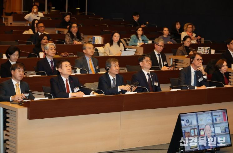 포항시가 2일 서울 대한상공회의소에서 열린 ‘제1회 동아시아 기후대화(EACD 2025)’에 참석했다.