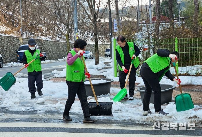 영주시, ‘내 집·내 점포 앞 눈 치우기’ 겨울철 제설·제빙 의무 강조