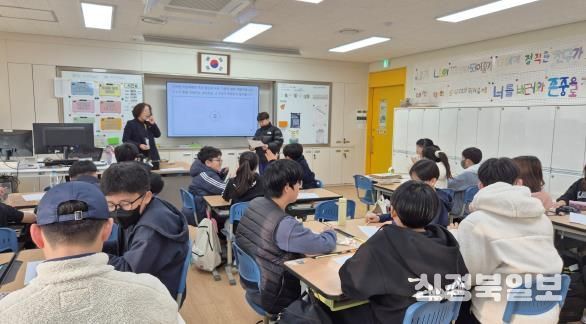 문경교육지원청, 탄소중립 실천 교육 본격화 ‘작은 손으로 지키는 큰 지구’