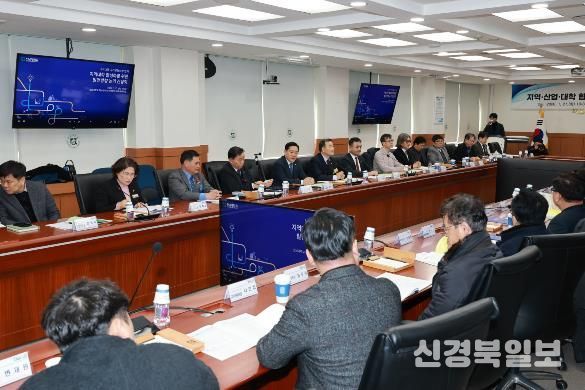 강문성 전남도의원, 여수캠퍼스 활성화 협력 물꼬 텄다