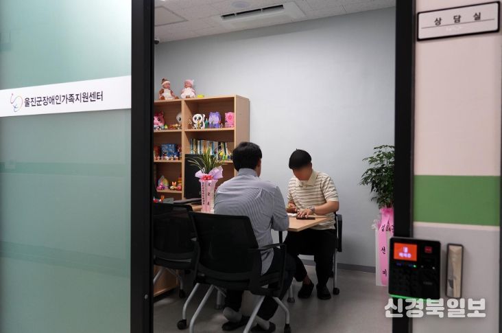 저소득층 어르신 무릎인공관절 수술비 지원