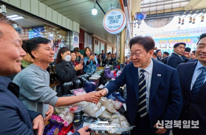 진주 중앙시장 방문(청와대)