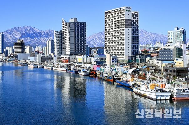 어선 현대화 관련 속초시 관내 항구 전경