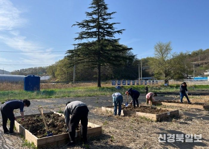 영덕교육지원청, 생태체험농장 활용 교직원 동아리 본격 운영
